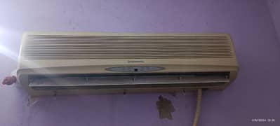 general split ac working condesion