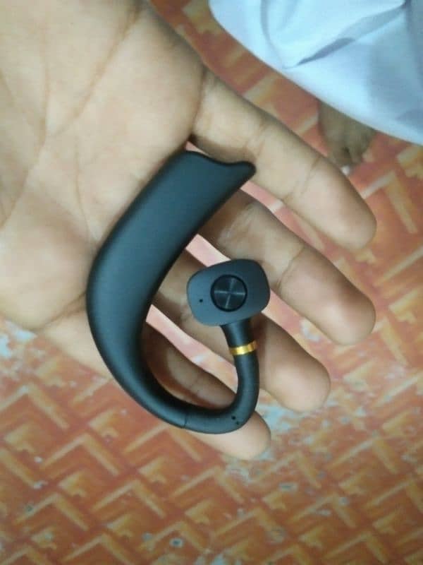 wireless Bluetooth handsfree 1