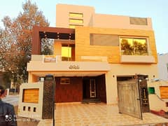 10 Marla Like New House For Rent In Janiper Block Sector C Bahria Town Lahore