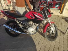 ybr 125 2016 all dakomint and Panjab namba all ok bike