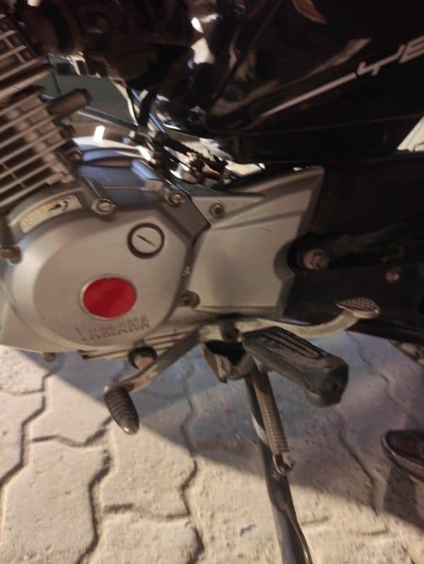 ybr 125 2016 all dakomint and Panjab namba all ok bike 3