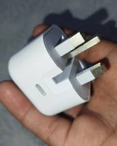 Iphone Original 20Watt Charger + Cable