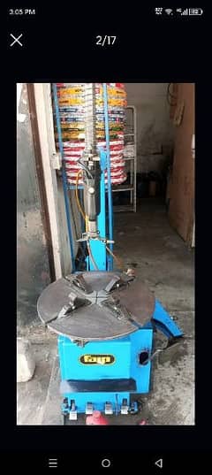 Tyre changer machine