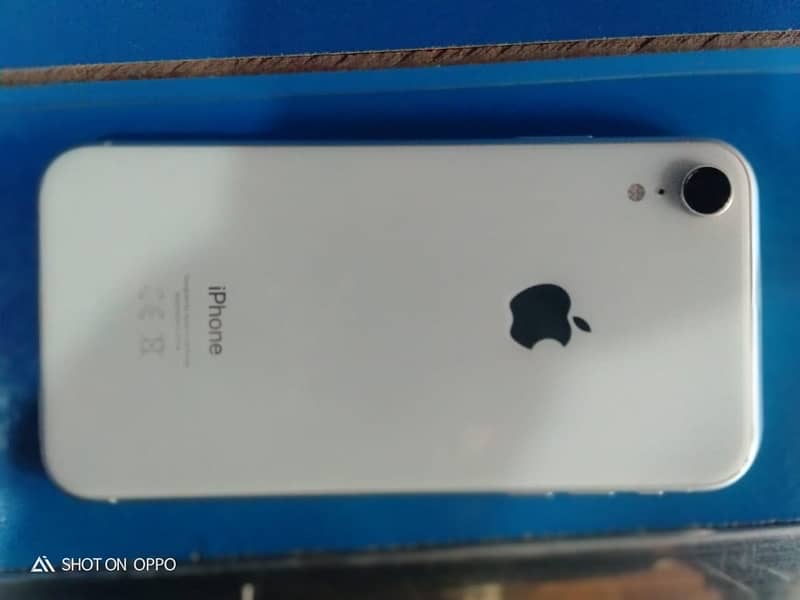 IPhone XR 0