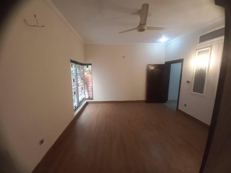 1 kanal house for rent available in Valencia Housing Society Lahore 14