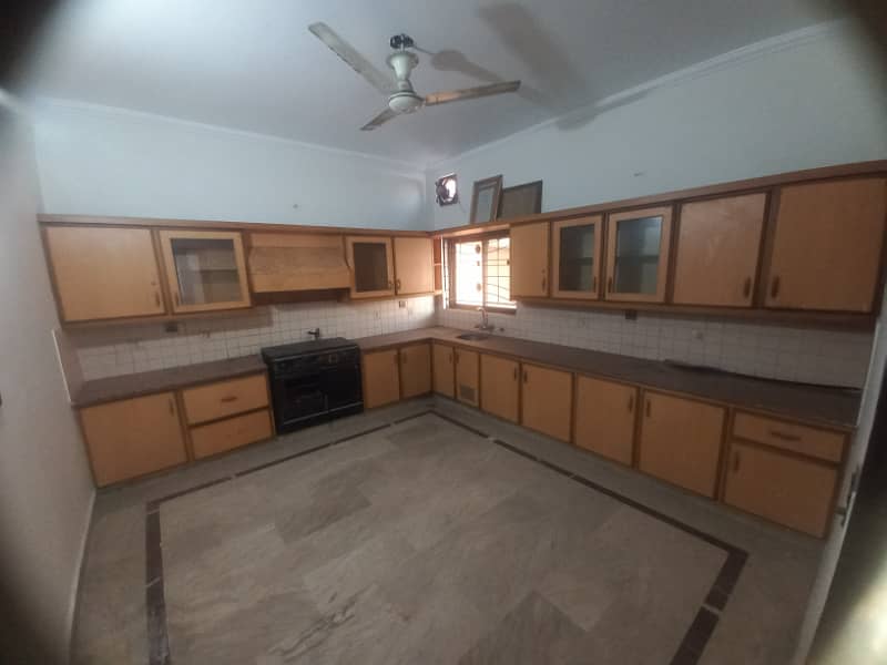 1 kanal house for rent available in Valencia Housing Society Lahore 25