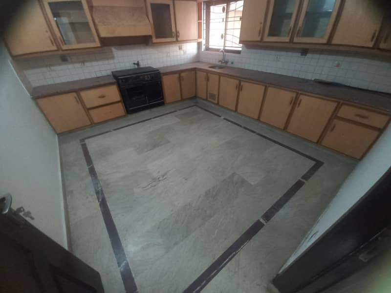 1 kanal house for rent available in Valencia Housing Society Lahore 26