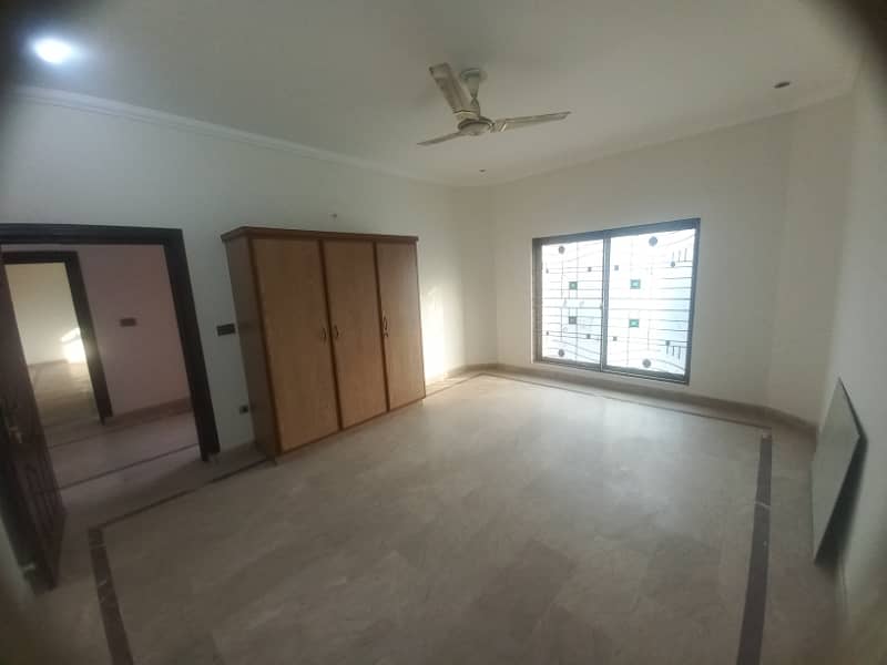 1 kanal house for rent available in Valencia Housing Society Lahore 32