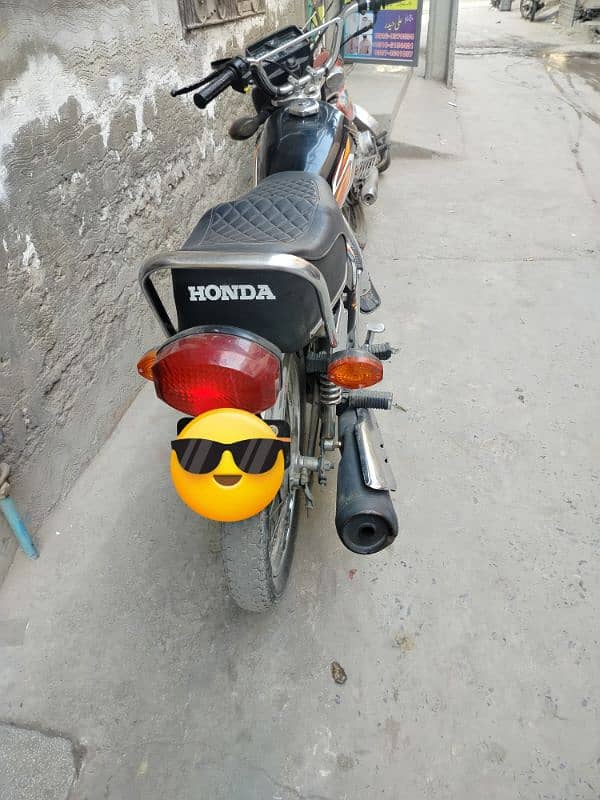 Honda 125 urgent selal 0