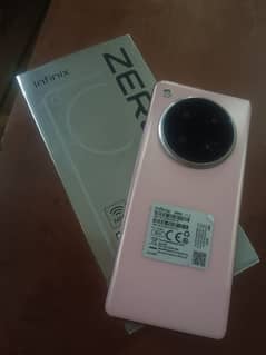 Infinix zero 40 8+8 255 gb completely box just 28 days used