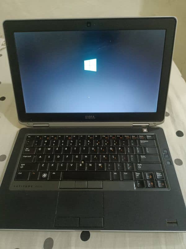 Dell Latitude E6330 Core i5 0