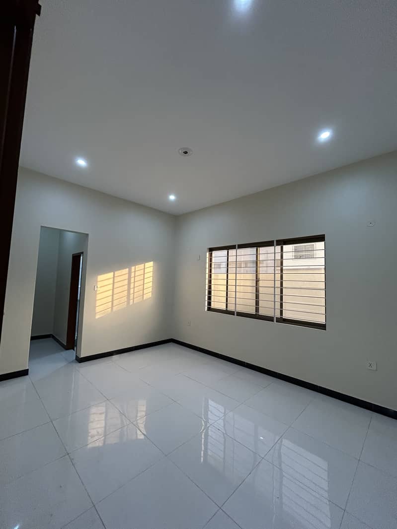 400 Sq Yds Brand New G+1 West Open For Sale In Karachi University CHS 14