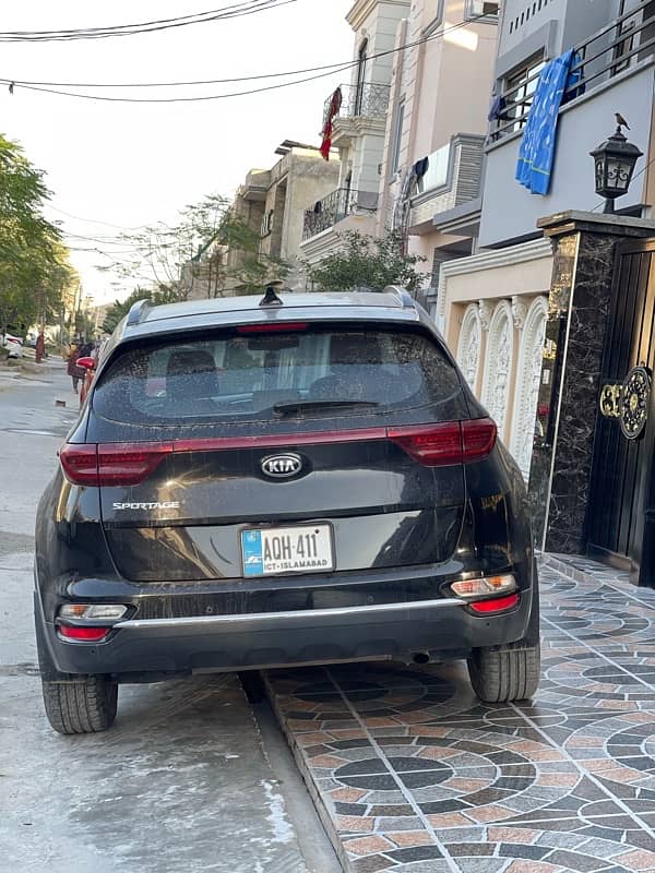 KIA Sportage 2020 FWD 2