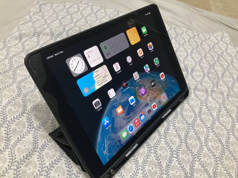 ipad 8th generation 128gb 1