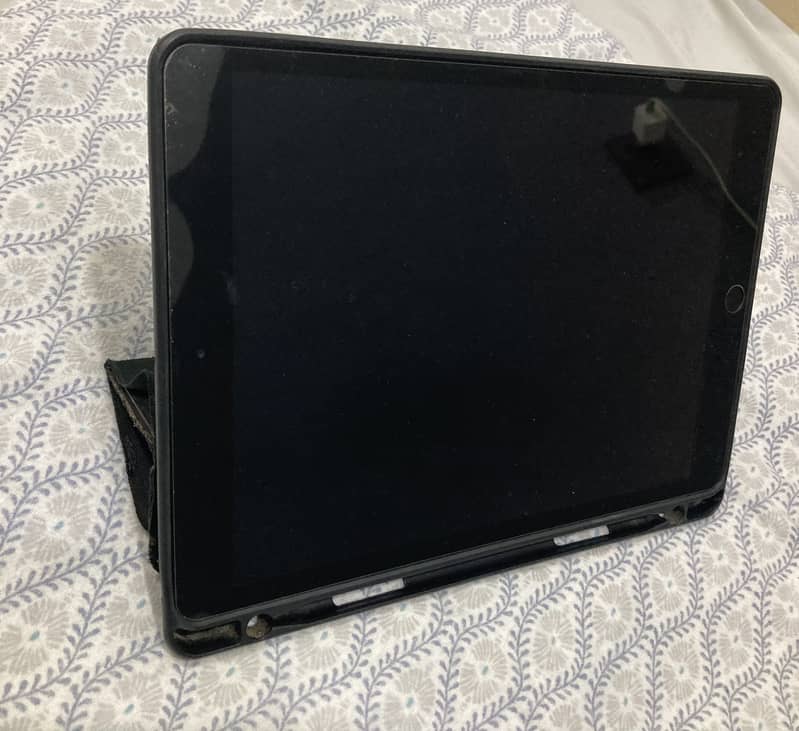 ipad 8th generation 128gb 2