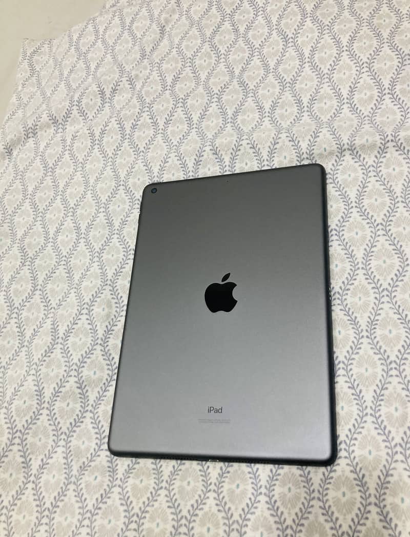 ipad 8th generation 128gb 3