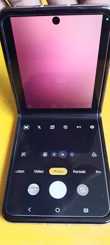 Motorola Razr 50 flip 8/256. NON PTA 2