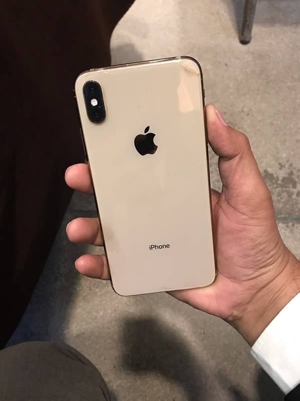 iPhone XS Max 0