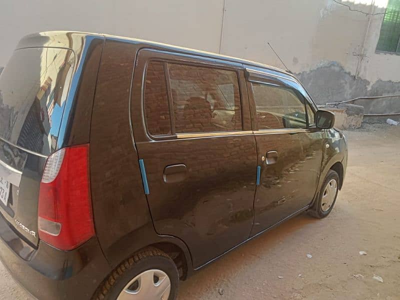 Suzuki Wagon R 2016 6