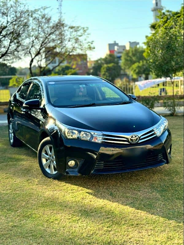 Toyota Altis Grande 2015 Total Genuine 0