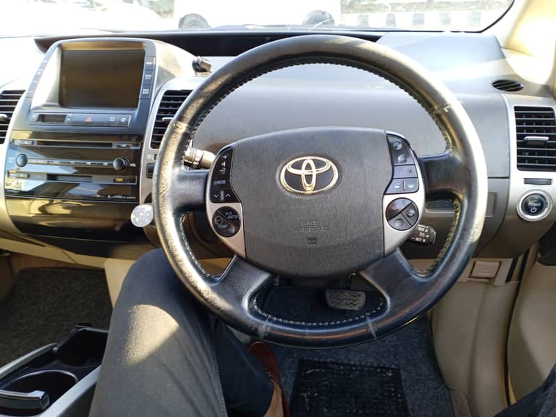 Toyota Prius 2008 G touring 7