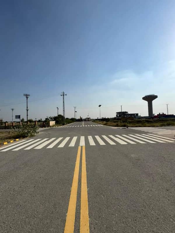 5 MARLA PLOT FOR SALE BEST OPPORTUNITY FOR INVESTOR IN LDA CITY LAHORE 11