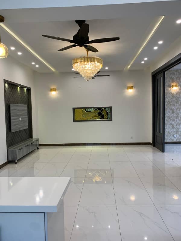 11 Marla Designer House for Sale Sector E, Bahria Town Lahore 1