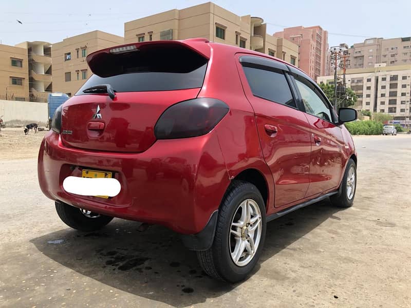 Mitsubishi Mirage 2012 4