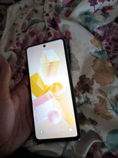 Infinix Hot 40 pro  16gb ram 256gb memory's with box and charger