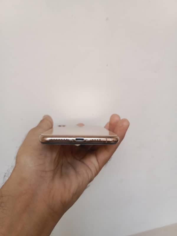 Iphone xs max Pta approved 3