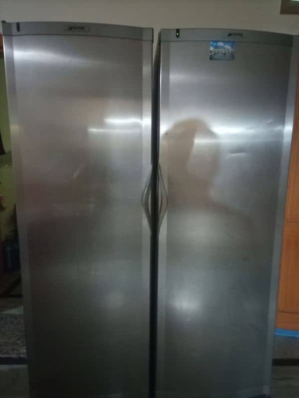 Freezer + Refrigerator Smeg Brand 1