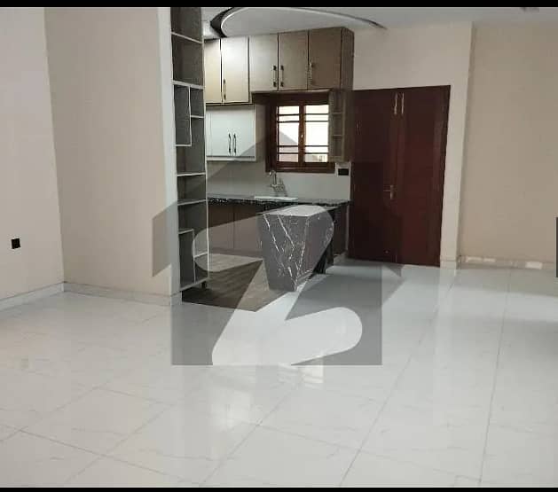 Gulshan-e-Iqbal, Block 1: 240 yds Magnificent double storey bungalow for sale Double storey construction: Spacious and beautiful bungalow of 240 yards. 1