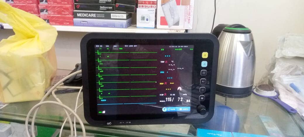 Rs 70,000 cardiac monitor 5 parameter Purchase 70000/ Rent 8000/ 0