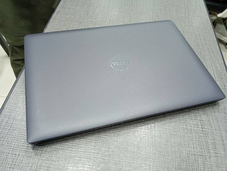 Dell latitude i5 11th generation 7