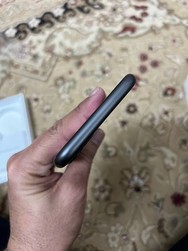 iphone 11 128gb black 7