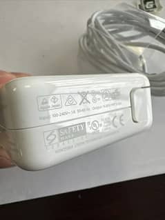 apple mega safe 2 85watt charger urgent sale