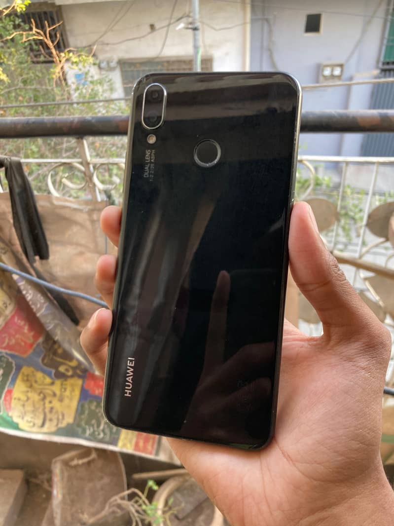 Huawei nova 3i 4/128 0