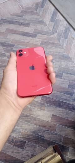 I phone 11 non pta 64 gb sim chlny Ka time ha abhi condition 10/10