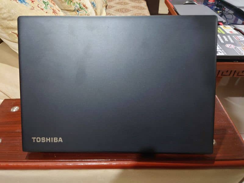 Toshiba portage i5 8th gen | Light weight 0