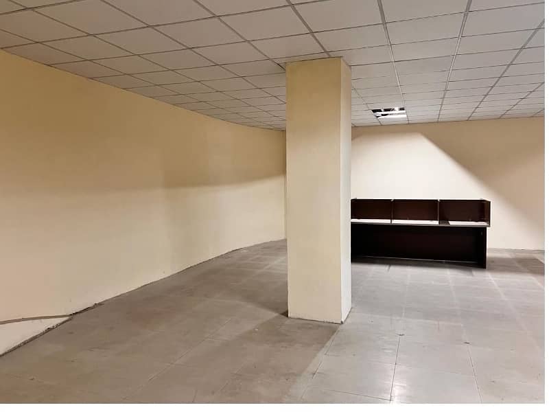 Area 1200 square Feet Brand New Corporation Office Available For Rent In Gulberg 3 Lahore 7