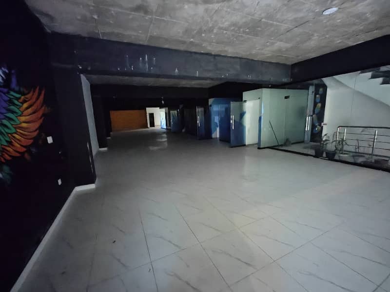 1 KANAL 1ST FLOOR HALL FOR RENT ON MAIN ROAD JOHAR TOWN 4