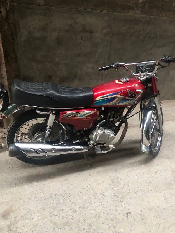 Honda 125 for sale new condition 0