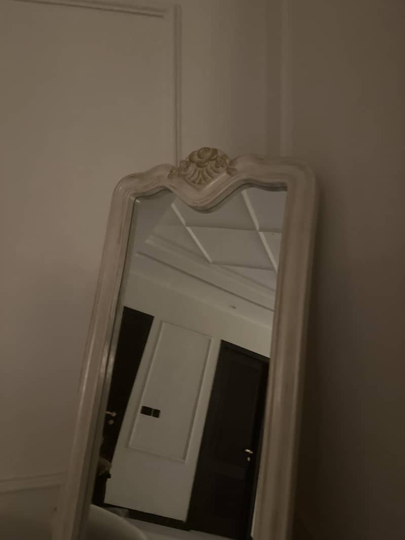 French style standing mirror 3