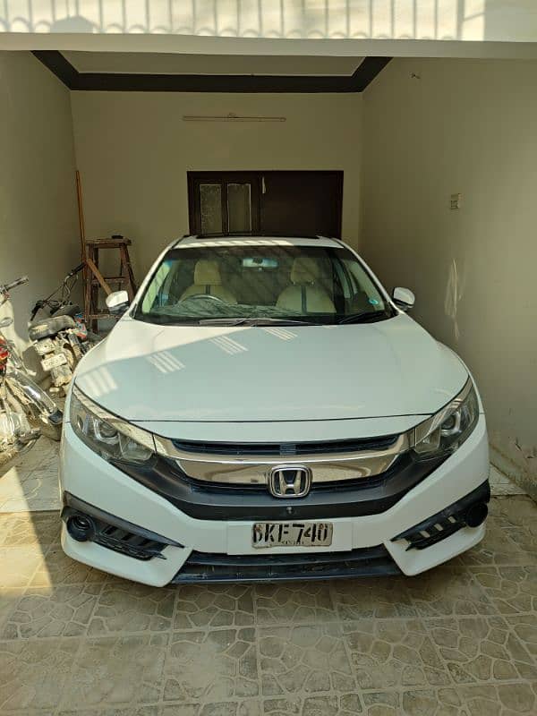 Honda Civic Oriel 2017 0