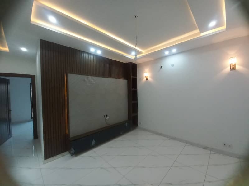 12 Marla Brand New First Entry Stylist House For Rent Available In Valencia Housing Society Lahore 29