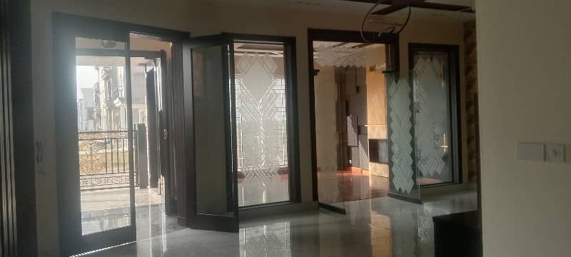 corner 13 marla house available for sale in citi Housing sialkot 22