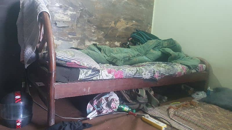 Single Bed / Solid Wood / Best for Hosteliers / 0