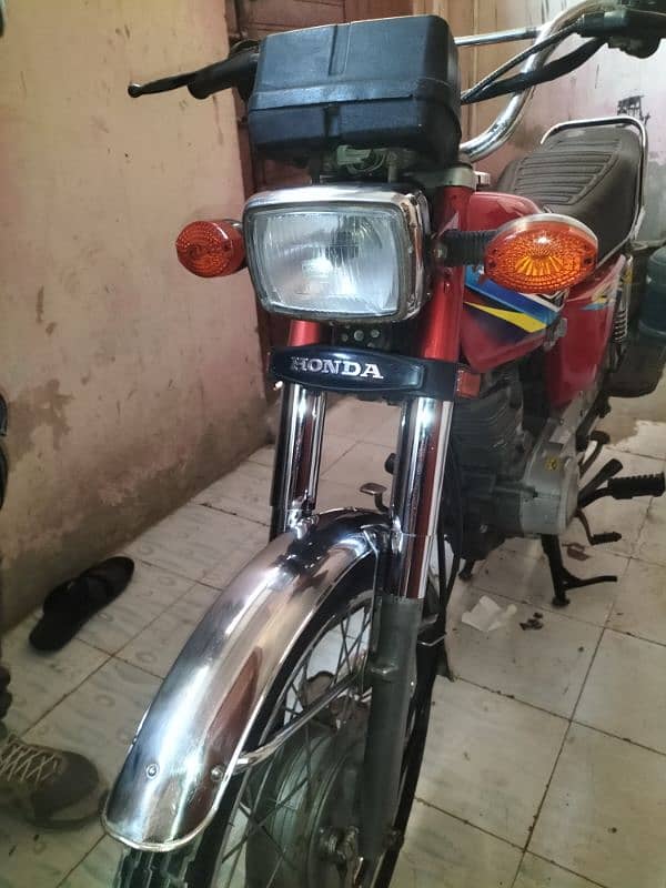 Honda CG 125 2018 Karachi number 1