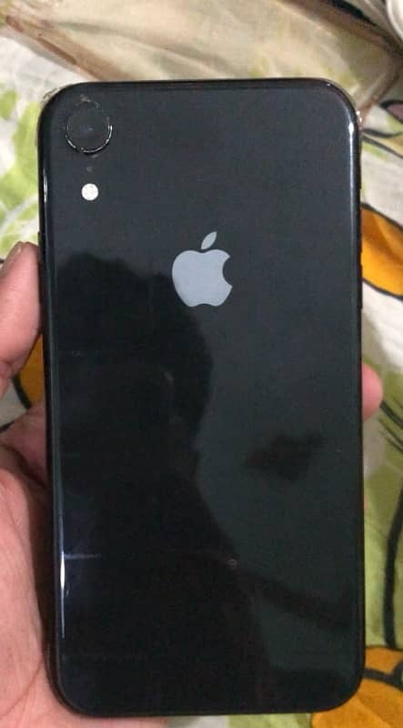 iPhone xr non pta good condition 1