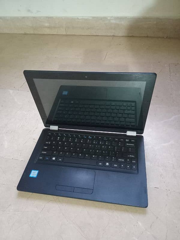 haier y11c laptop with charger and stylus 0